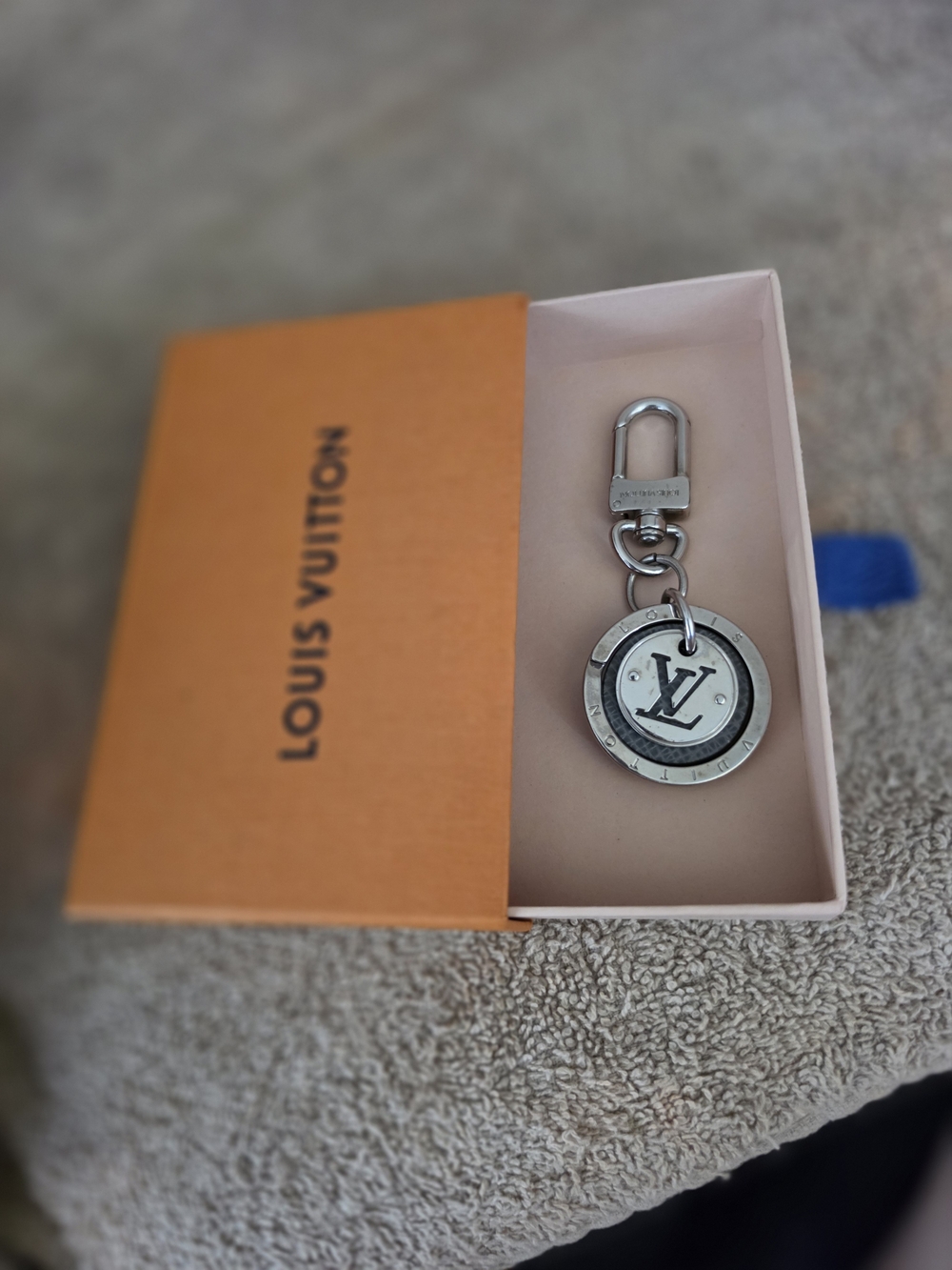 Louis Vuitton Silver & Black Circular Key Ring Keychain